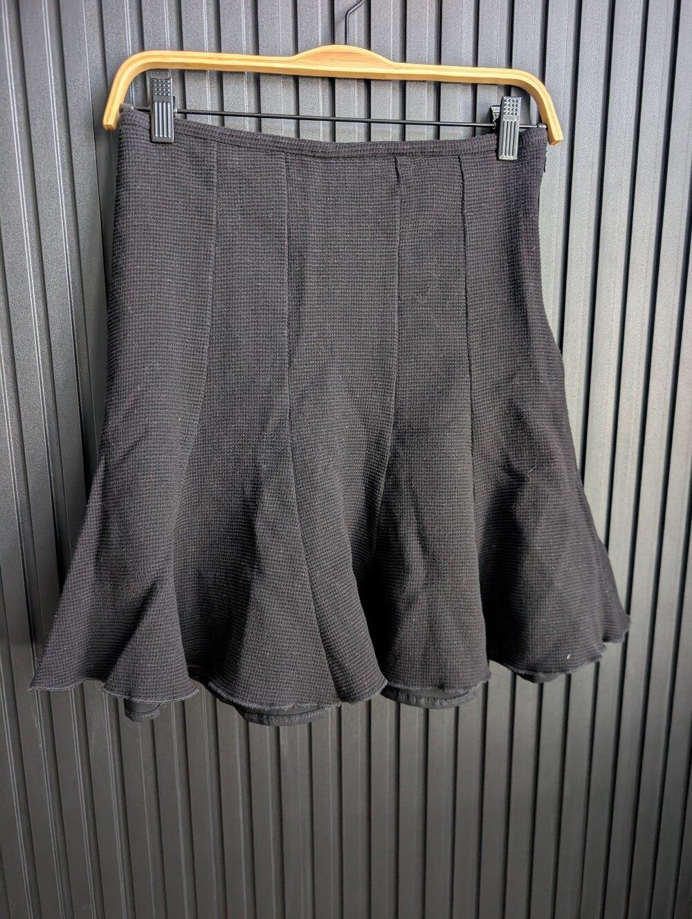Armani Collezioni Black Flared Knit Skirt | Size 2